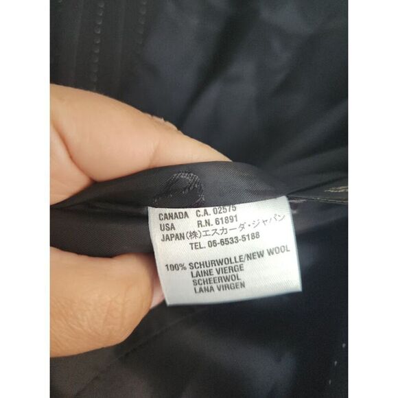 Escada Women Black 100% Pure New Wool 3 Button Blazer size EU44 or US 10 - Picture 10 of 11